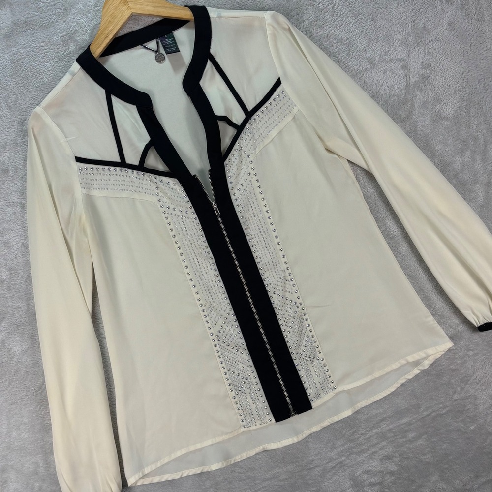 BKE Boutique Women's Long Sleeve Sheer Embellished Blouse White Black Zip Sz‎ S